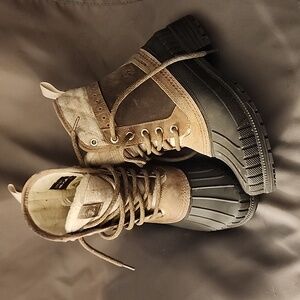 Women's Winter Boots NEW